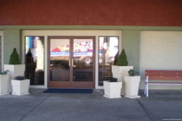 The Redwood Riverwalk Hotel (Fortuna)